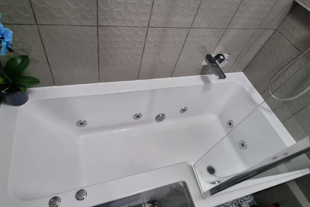 Gottersea 1 Bedroom Flat In Battersea 70 Mq Лондон Екстериор снимка
