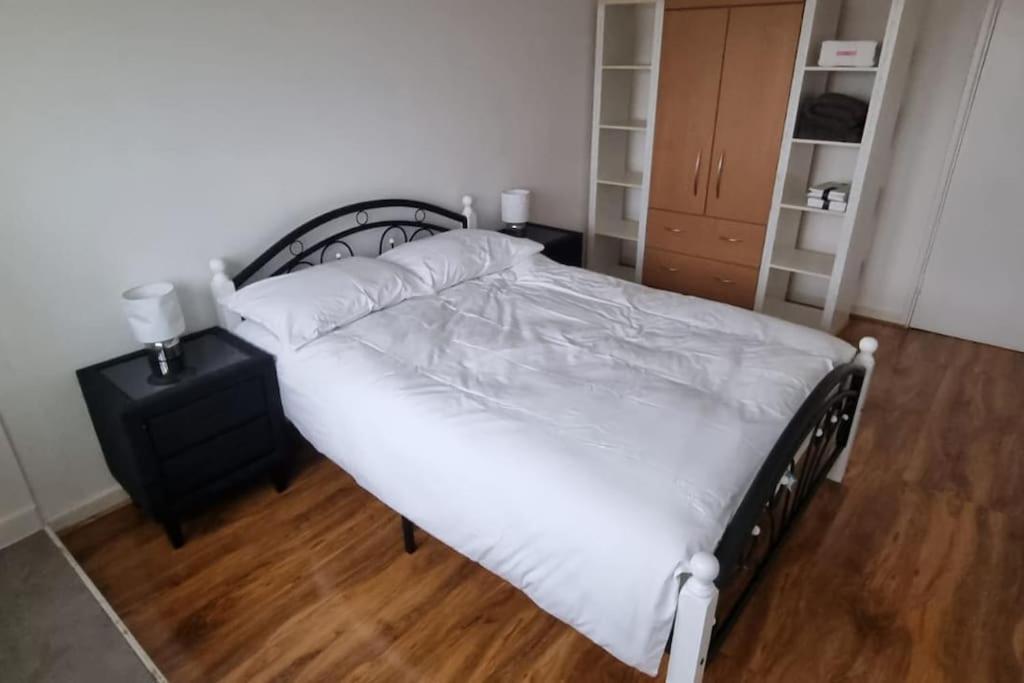 Gottersea 1 Bedroom Flat In Battersea 70 Mq Лондон Екстериор снимка