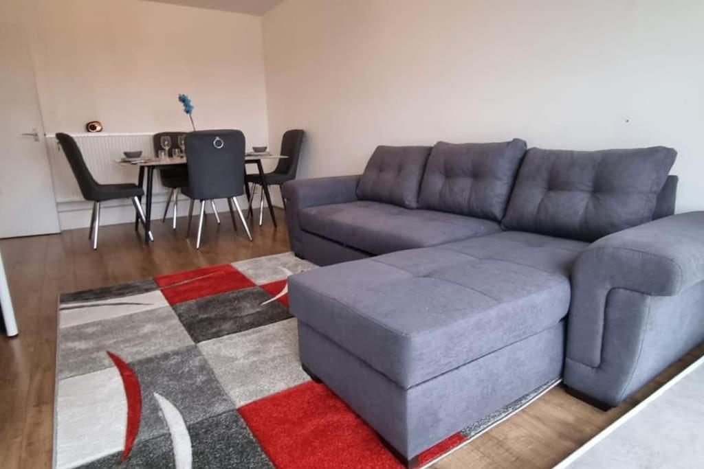 Gottersea 1 Bedroom Flat In Battersea 70 Mq Лондон Екстериор снимка