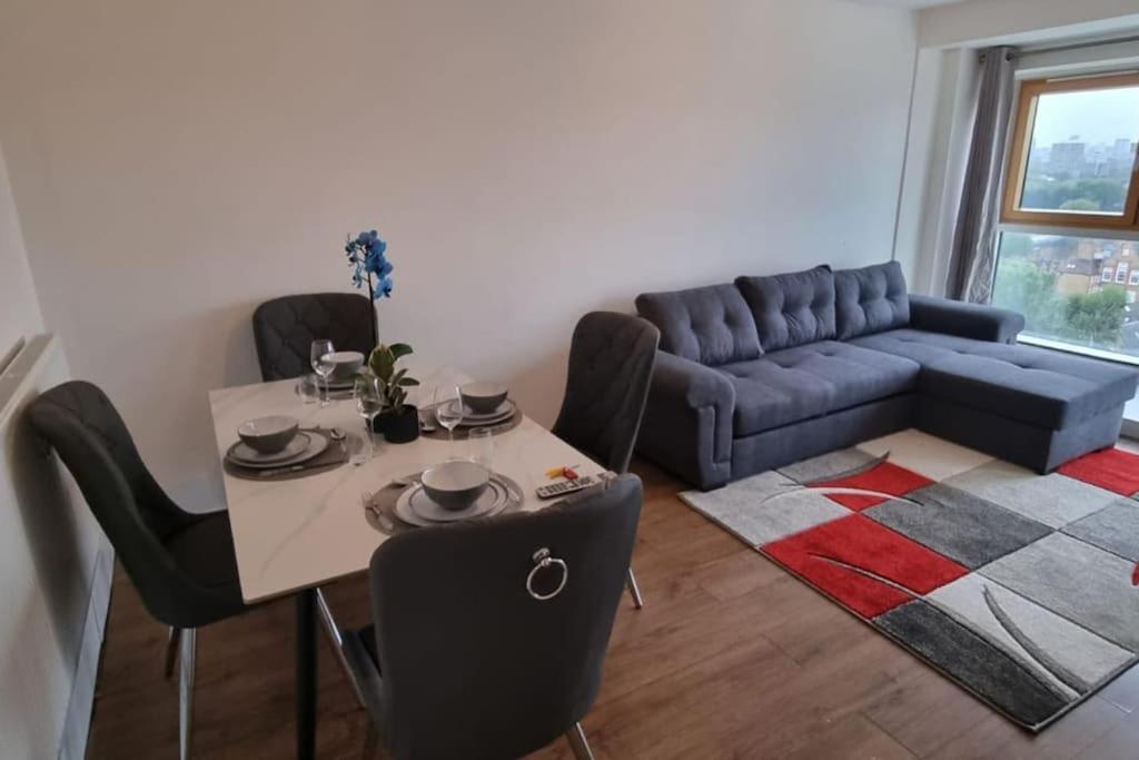 Gottersea 1 Bedroom Flat In Battersea 70 Mq Лондон Екстериор снимка