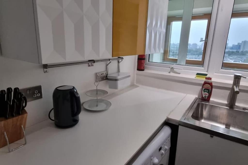 Gottersea 1 Bedroom Flat In Battersea 70 Mq Лондон Екстериор снимка